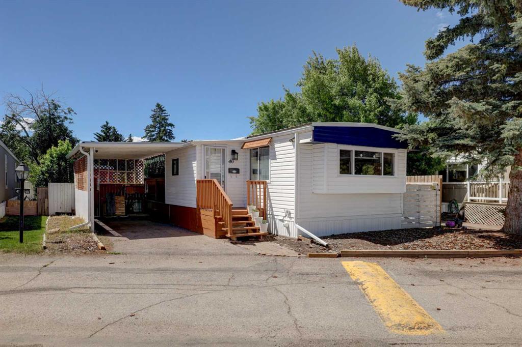 #40 3223 83 Street NW, Calgary, Alberta, T3N5M8