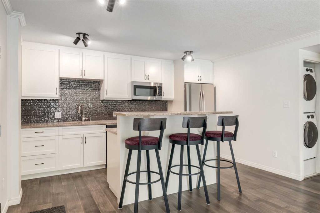#102 126 24 Avenue SW, Calgary, Alberta, T2S 0J9