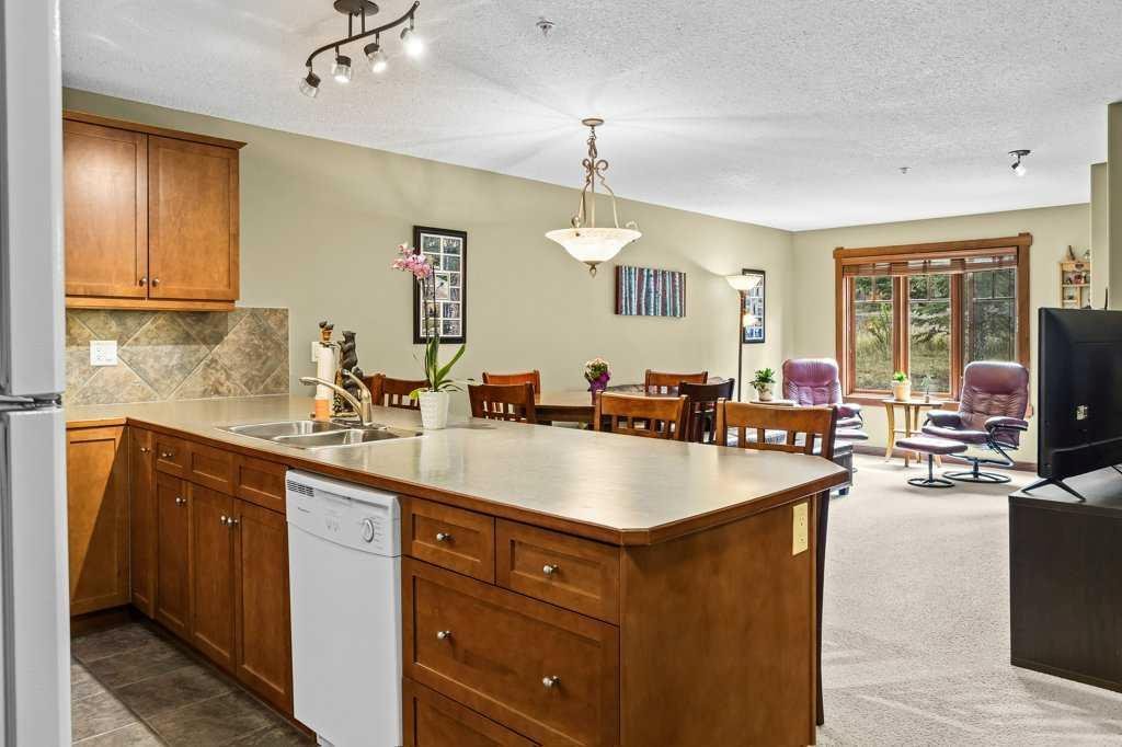 #215 150 crossbow Place, Canmore, Alberta, T1W 3H5