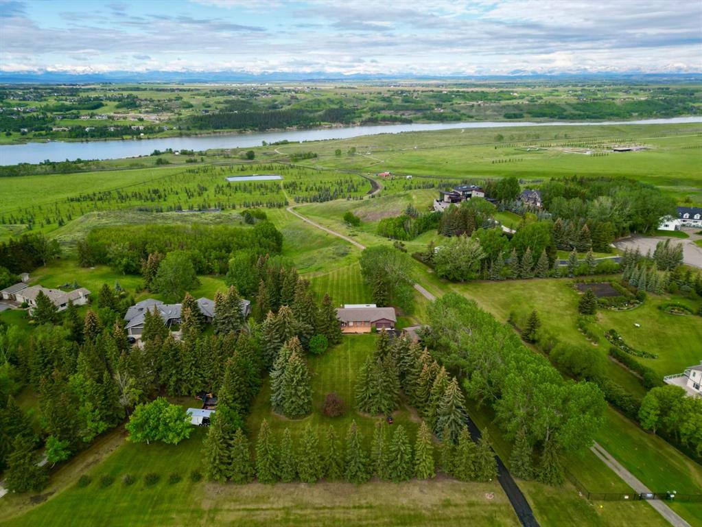 119 Bearspaw Village Crescent, Rural Rocky View County, Alberta, T3L2P2