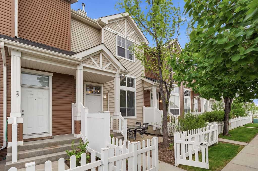 77 Elgin Gardens SE, Calgary, Alberta, T2Z 4T4