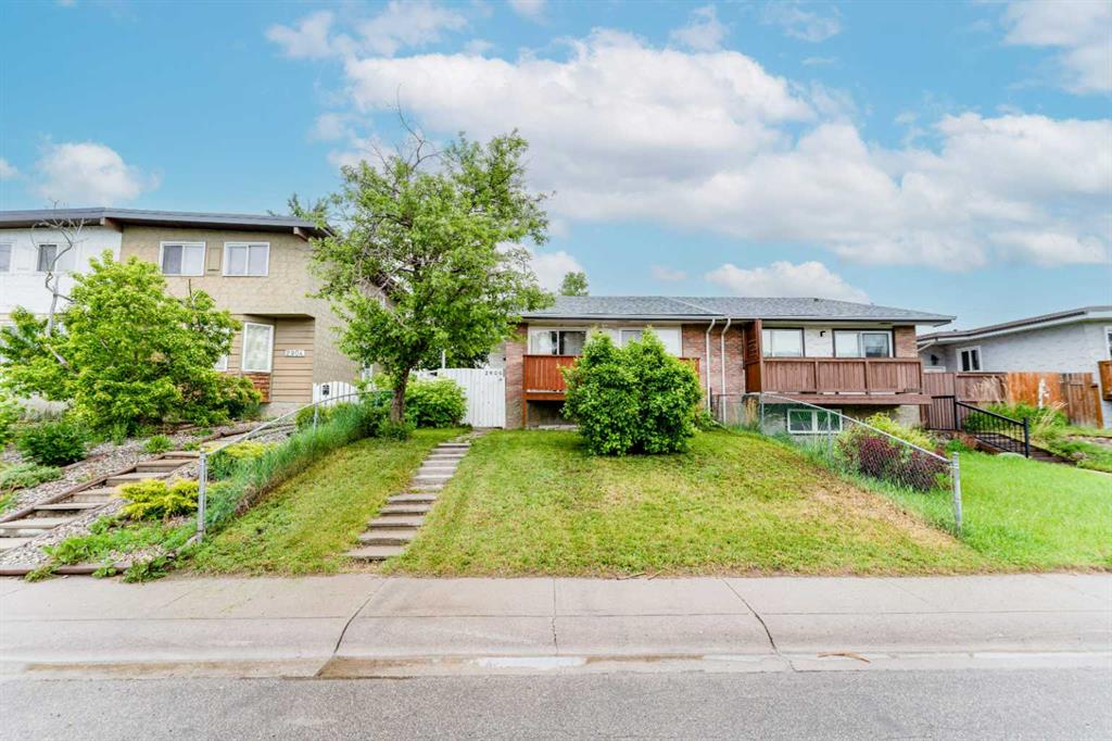 2906 Doverville Crescent SE, Calgary, Alberta, T2B 1T0