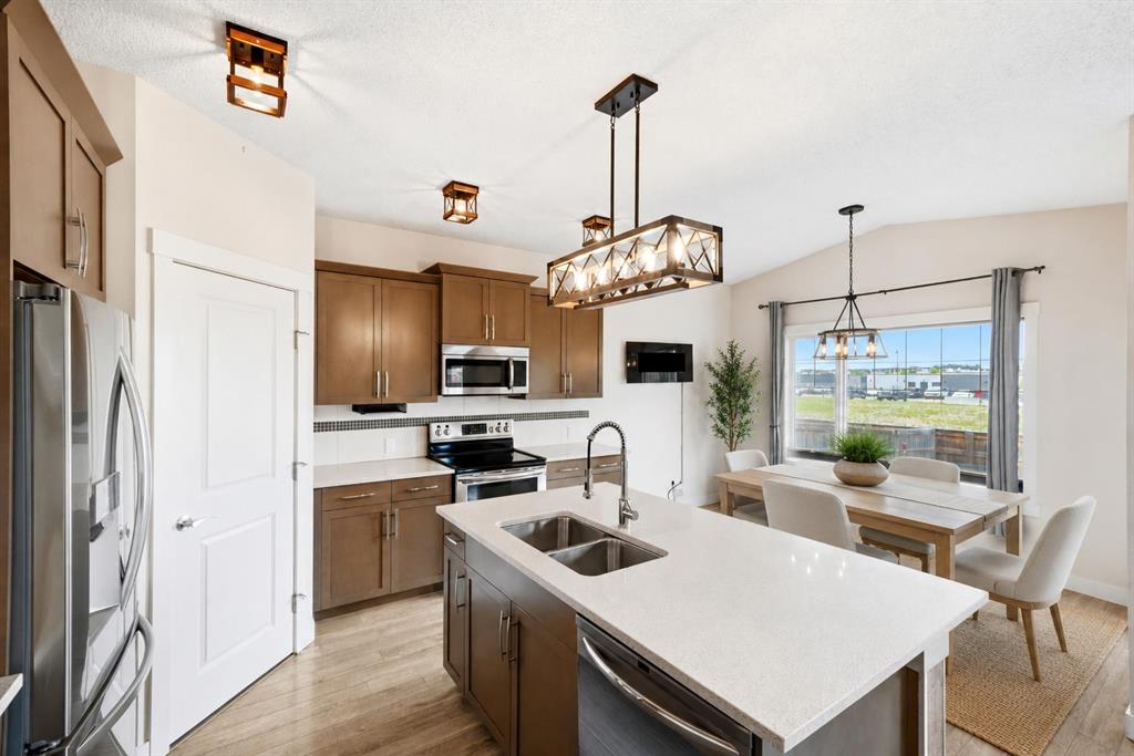46 Fireside Place, Cochrane, Alberta, T4C 0R2