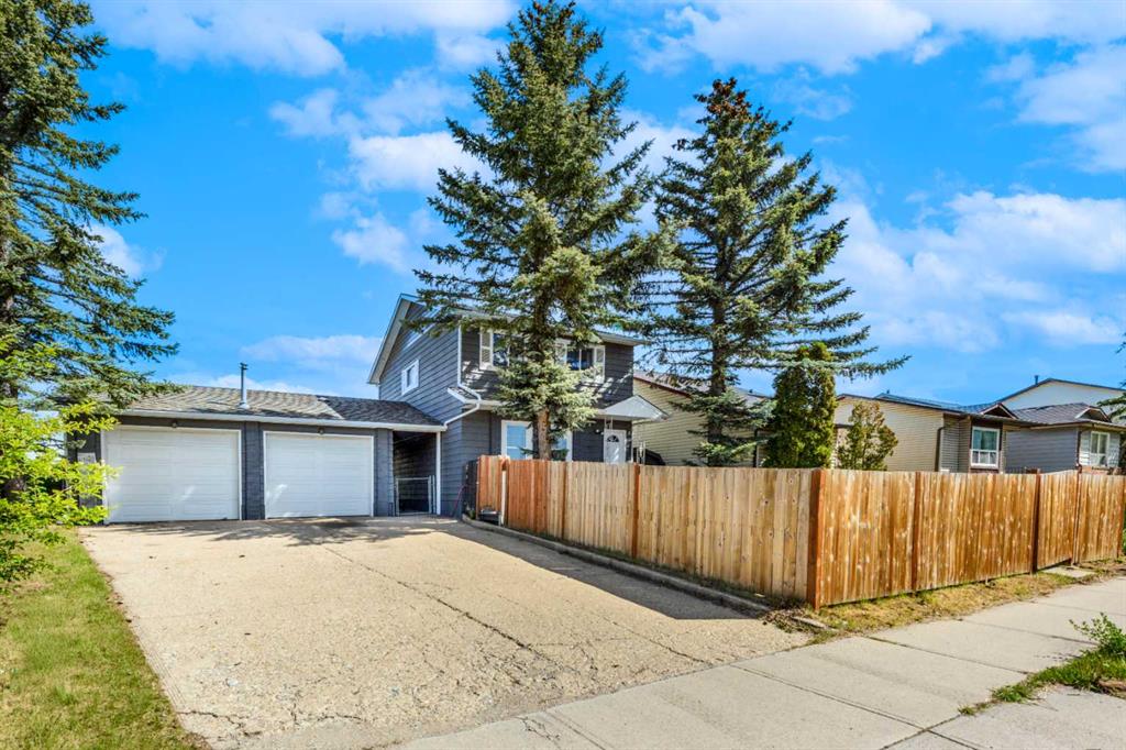 120 Whitefield Drive NE, Calgary, Alberta, T1Y5X2