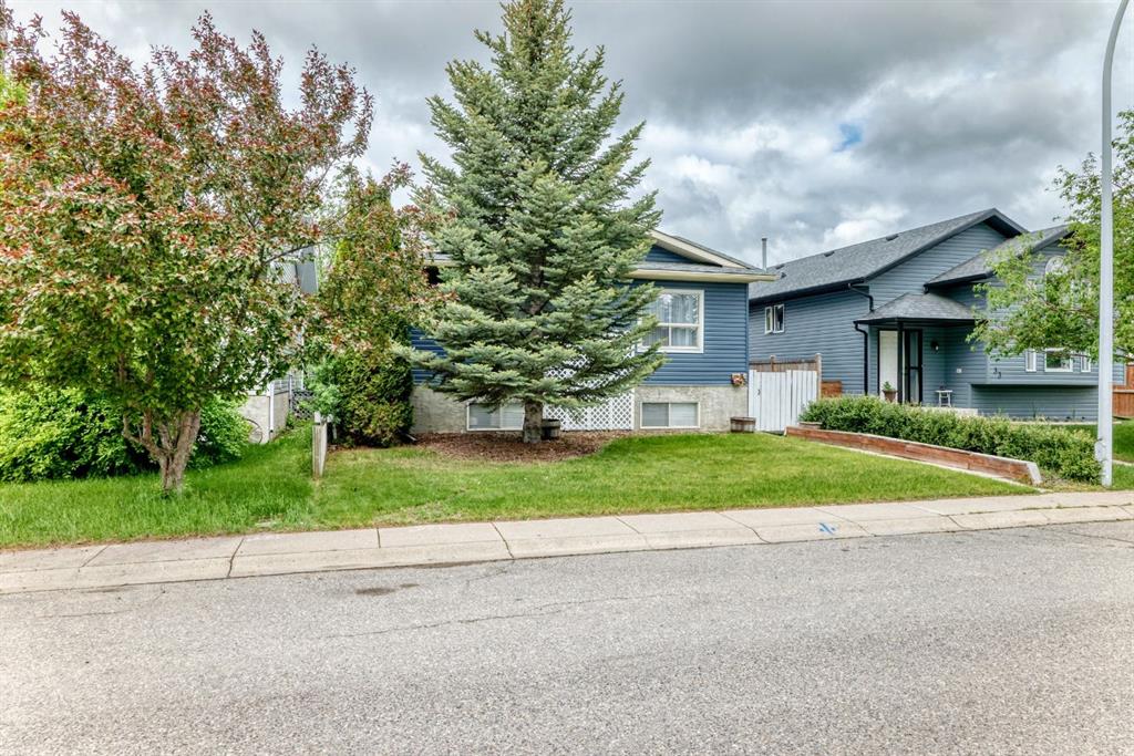 35 Green Meadow Crescent, Strathmore, Alberta, T1P 1H4