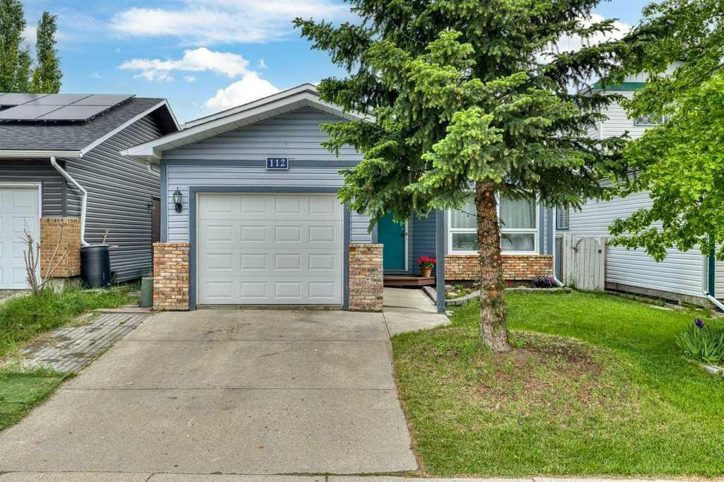 112 Cedargrove Way SW, Calgary, Alberta, T2W 4V2