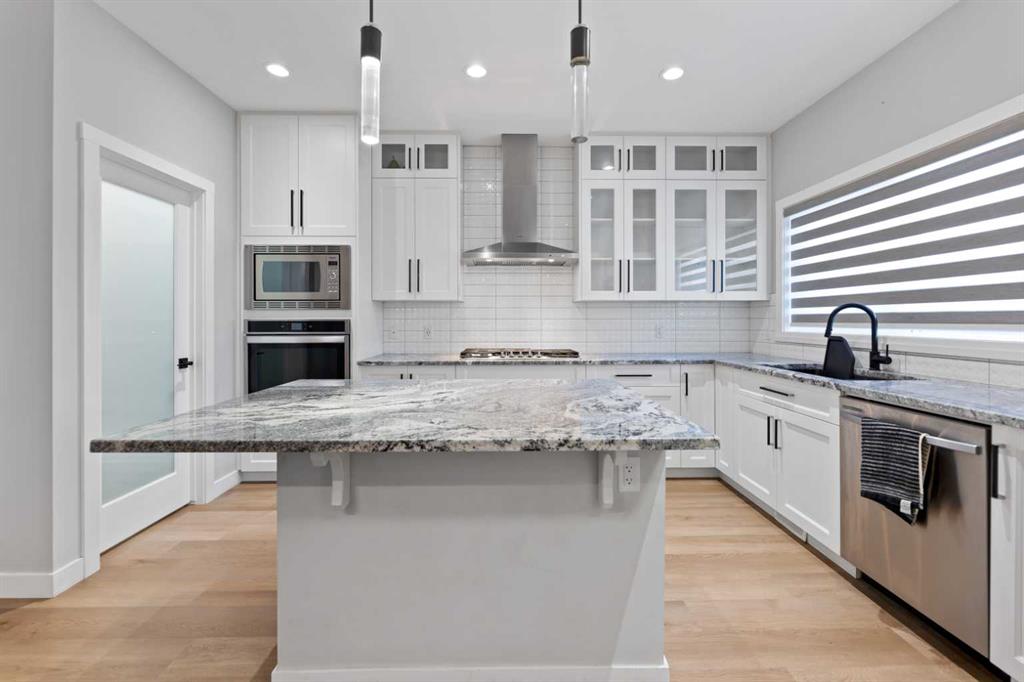 149 Corner Ridge Mews NE, Calgary, Alberta, T3J 1X5