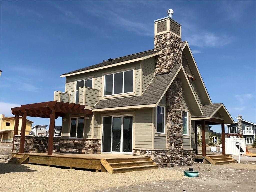 301 Cottageclub Green, Rural Rocky View County, Alberta, T4C 1B1