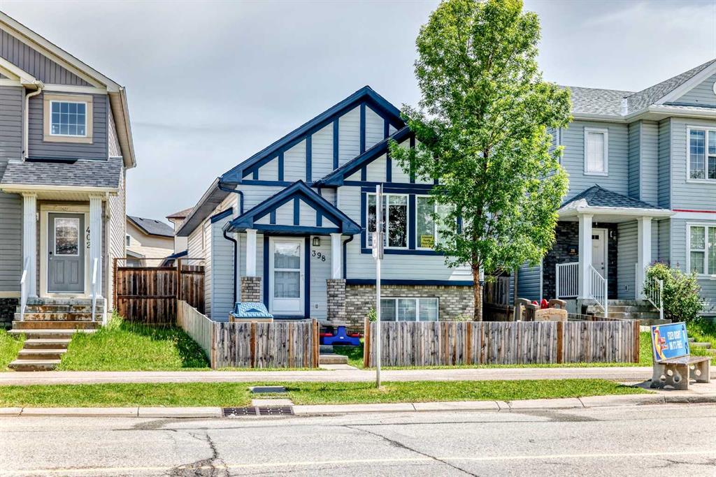 398 MARTINDALE Drive NE, Calgary, Alberta, T3J0H8