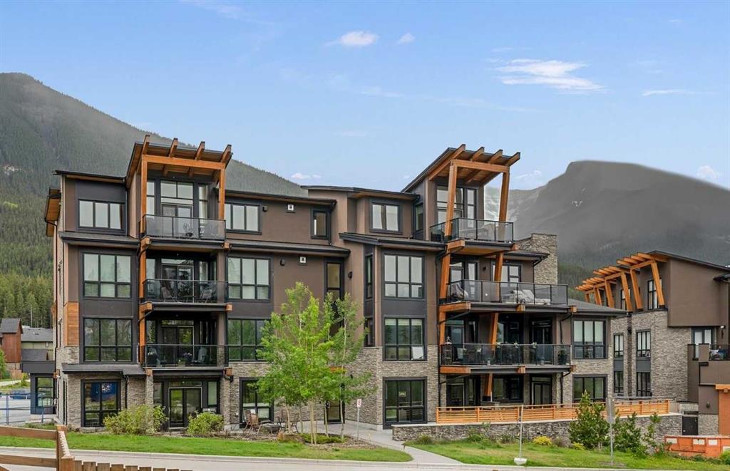 #101 101A Stewart Creek Rise, Canmore, Alberta, T1W 0K2
