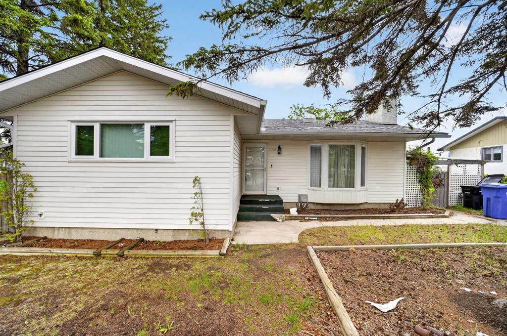 1329 Idaho Street, Carstairs, Alberta, T0M0N0