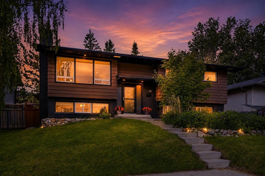 316 Canniff Place SW, Calgary, Alberta, T2W 2L9