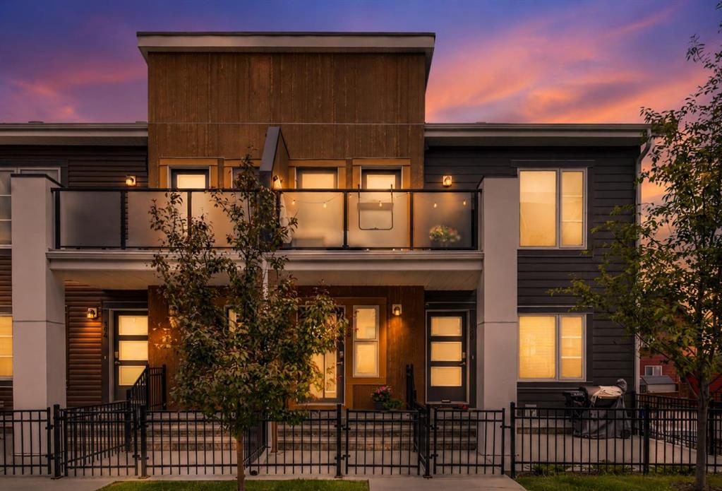 188 Livingston Common NE, Calgary, Alberta, T3P 1K1