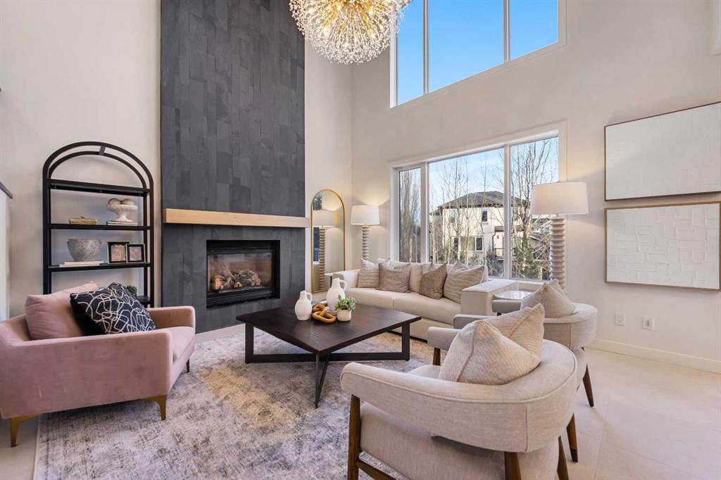 125 Discovery Place SW, Calgary, Alberta, T3H 4N5