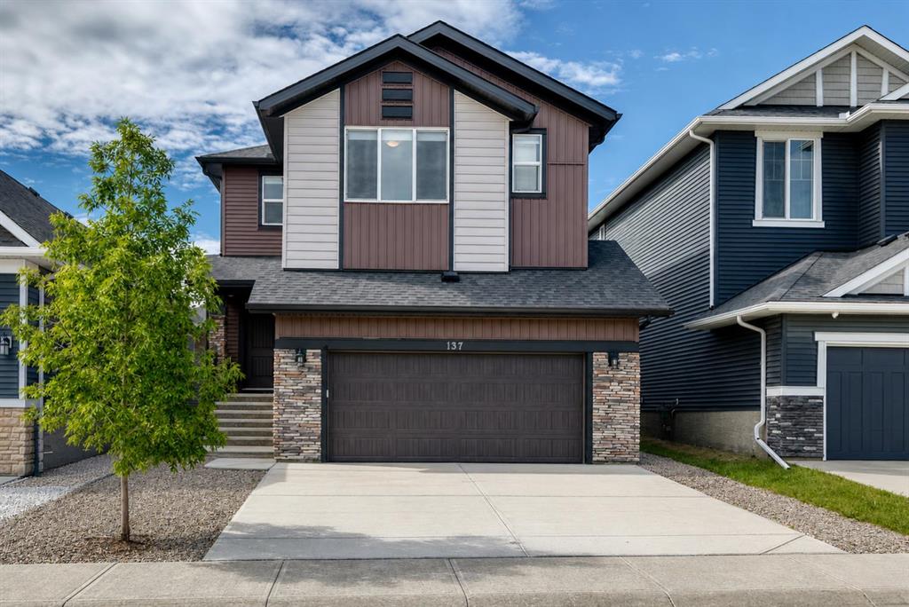 137 Creekside Way SW, Calgary, Alberta, T2X 4B1