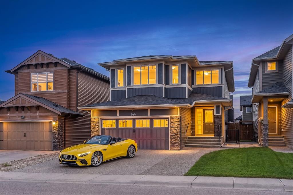 144 Cougar Ridge Manor SW, Calgary, Alberta, T3H 0V4