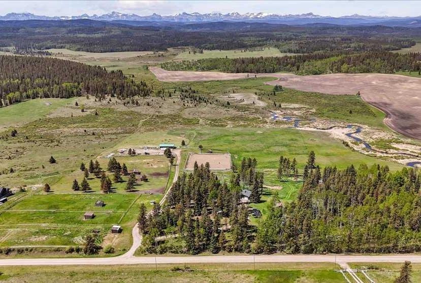 282175 Range Road 55, Rural Rocky View County, Alberta, T4C 2W1
