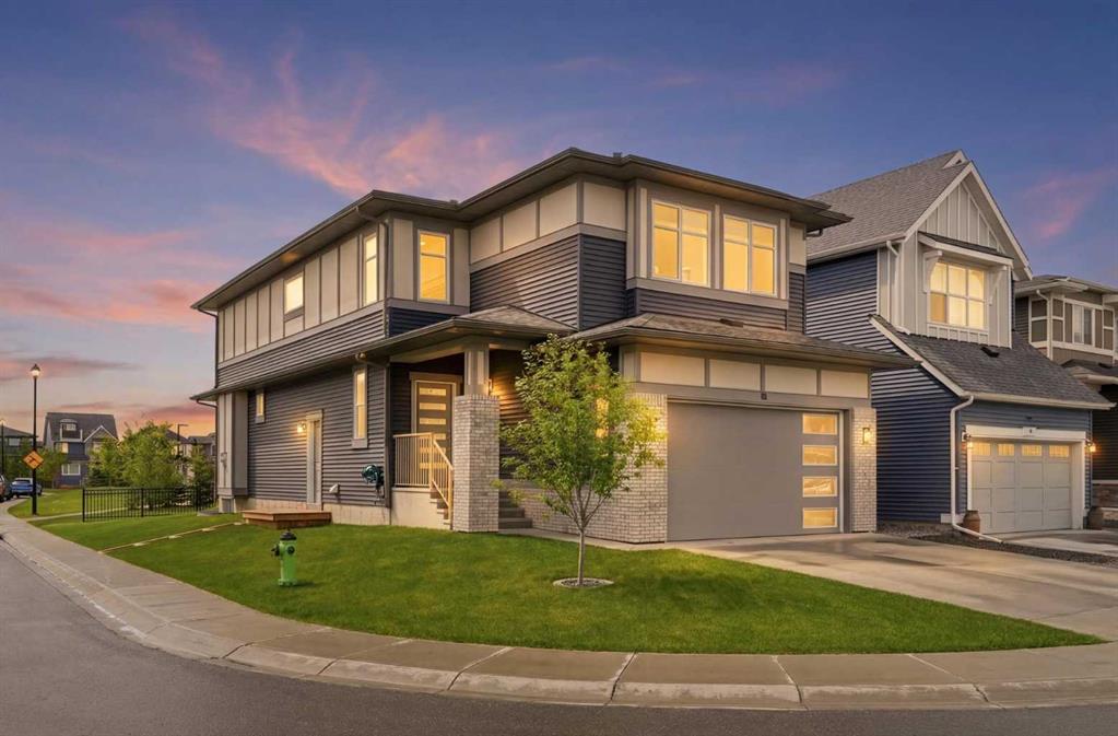 15 Lawrence Green SE, Airdrie, Alberta, T4A 3M9