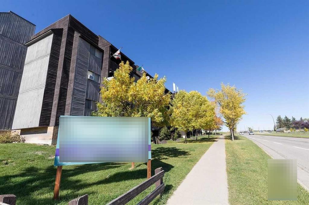 216 Doverglen Crescent SE, Calgary, Alberta, T2B 2P6