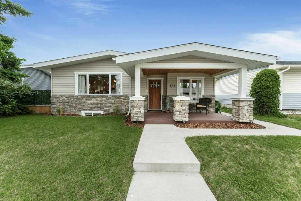 648 97 Avenue SE, Calgary, Alberta, T2J 0H4