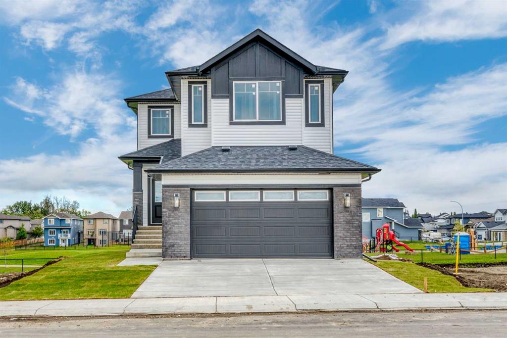 112 Lakewood Crescent, Strathmore, Alberta, T1P 2J9