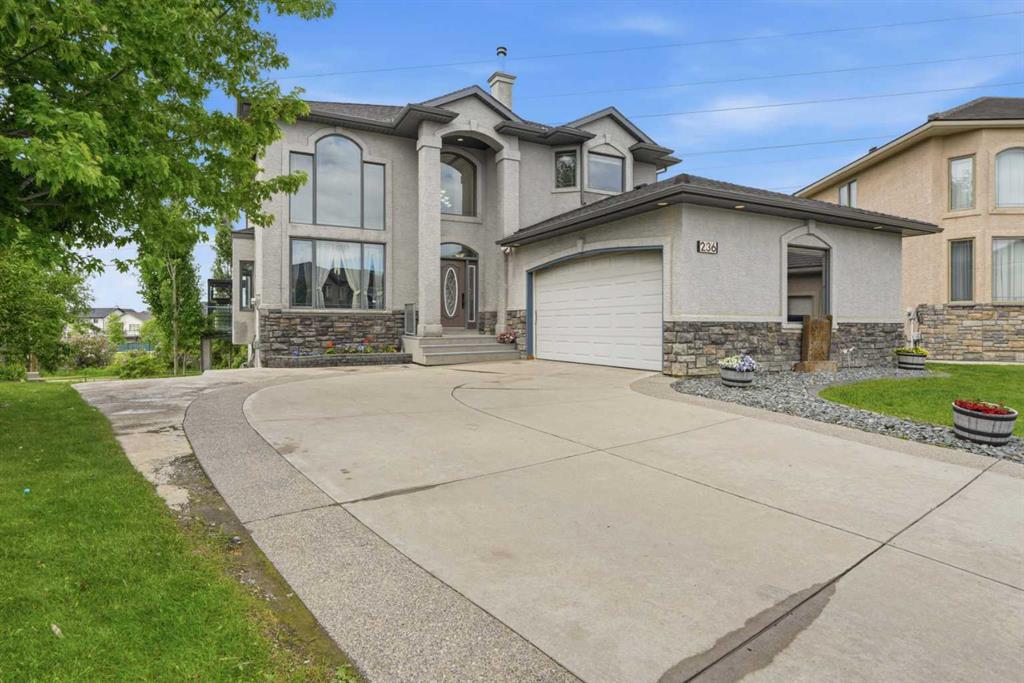 236 Parkmere Court NW, Chestermere, Alberta, T1X 1V6