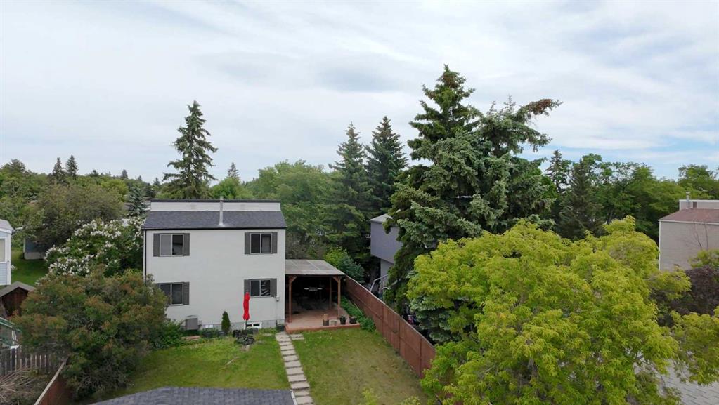 3052 32A Avenue SE, Calgary, Alberta, T2B0J3