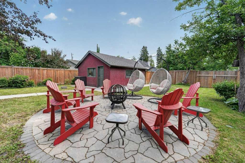 2319 5 Avenue NW, Calgary, Alberta, T2N 0T1