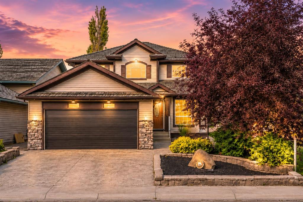 1116 Woodside Way NW, Airdrie, Alberta, T4B 2S3