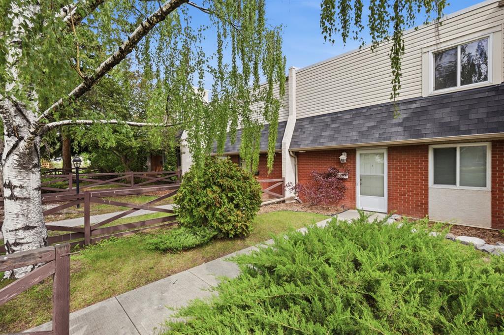316 84 Avenue SE, Calgary, Alberta, T2H1N4