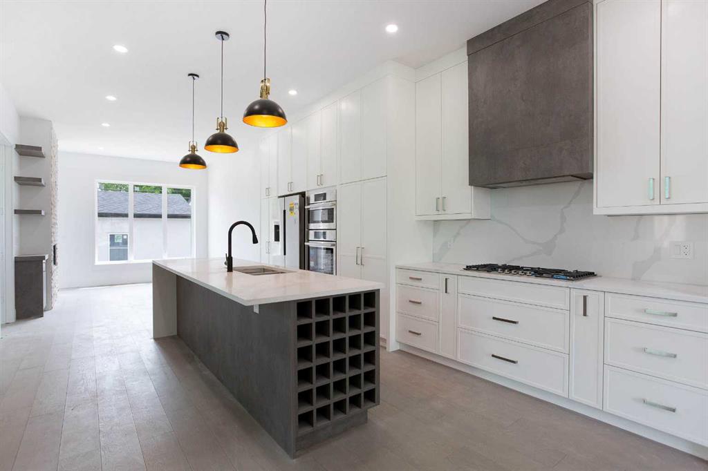 1108 6 Street NE, Calgary, Alberta, T2E 3Y8