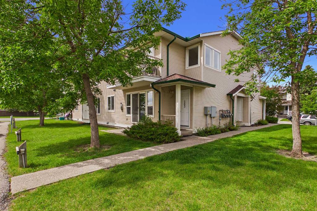 #103 616 19 Street SE, High River, Alberta, T1V 1T1