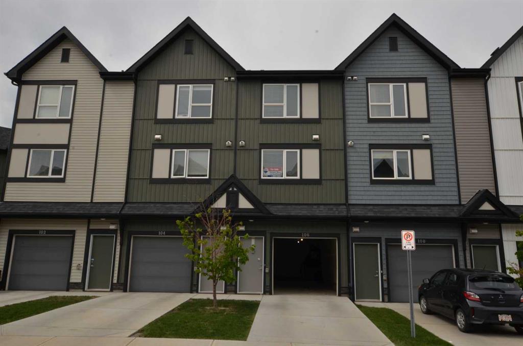 #106 16 Evanscrest Park NW, Calgary, Alberta, T3P 1R3