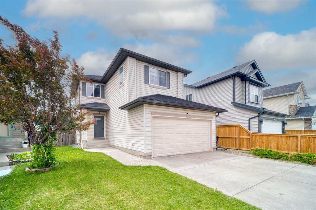 130 Somerglen Way SW, Calgary, Alberta, T2Y 4B2
