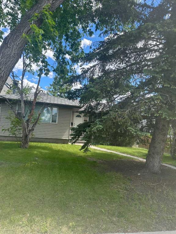 3228 Kerrydale Road SW, Calgary, Alberta, T3E4S6