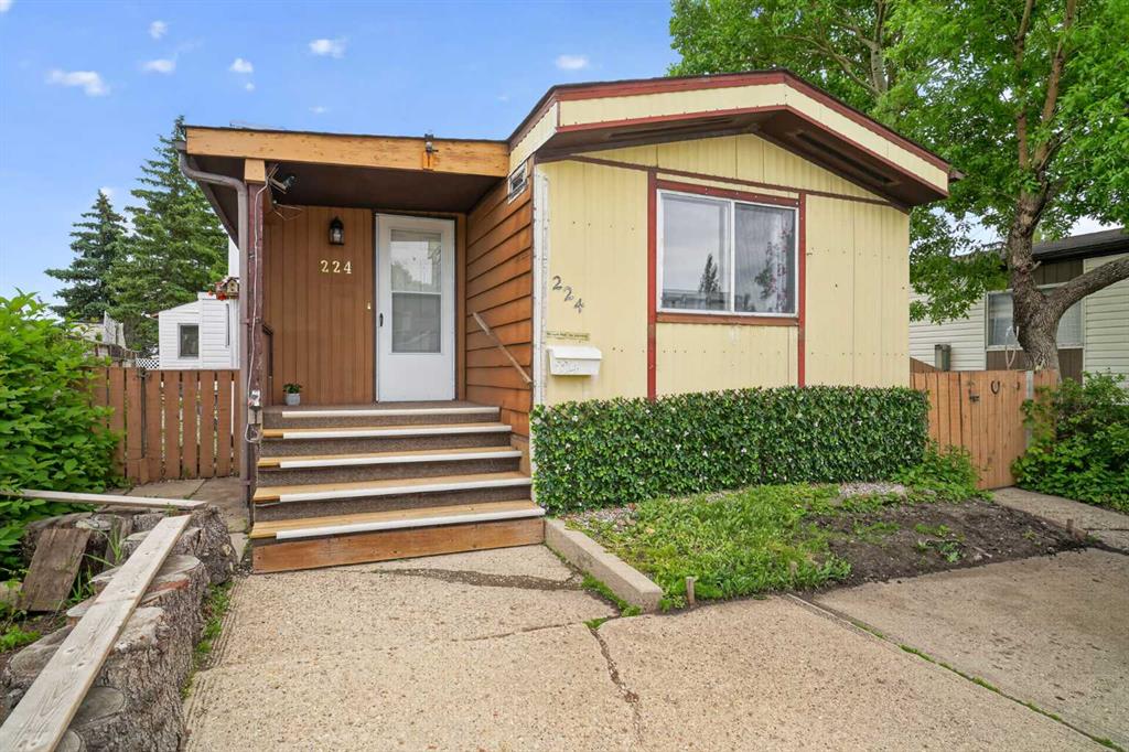 224 Huntwell Road NE, Calgary, Alberta, T2K 5S9
