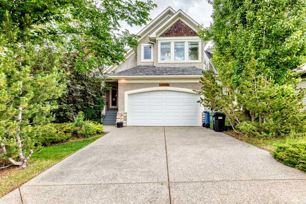 1748 Hidden Creek Way NW, Calgary, Alberta, T3A6H5