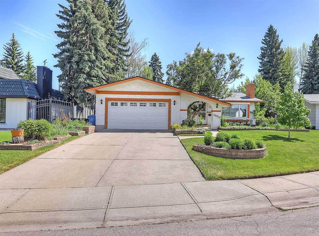 10915 Willowglen Place SE, Calgary, Alberta, T2J 1R8