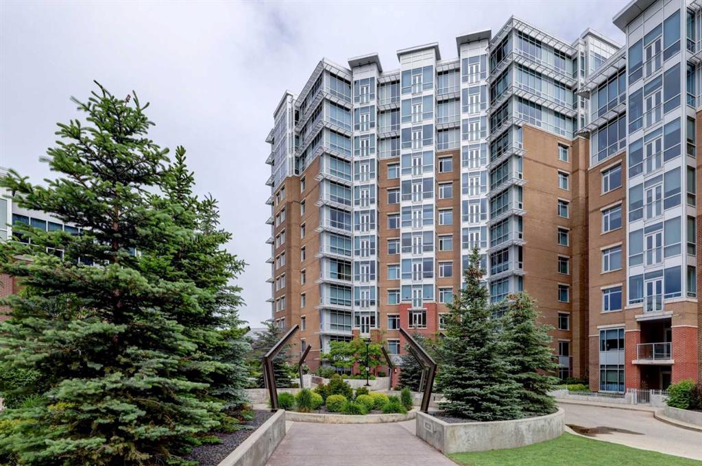 #206 16 Varsity Estates Circle NW, Calgary, Alberta, T3A 2C5