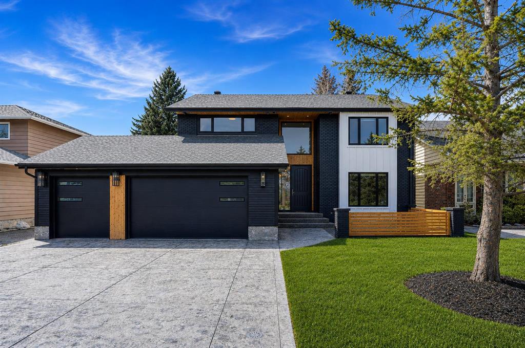 119 Canterville Road SW, Calgary, Alberta, T2W 4R2