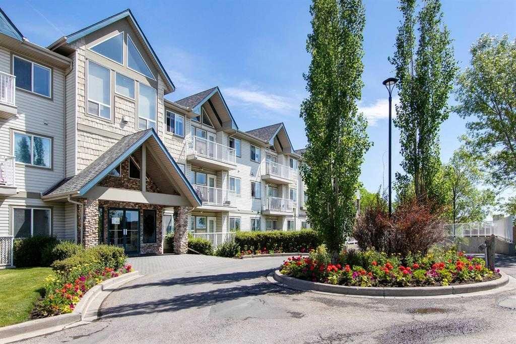 #212 7 Harvest Gold Manor NE, Calgary, Alberta, T3K 4Y3