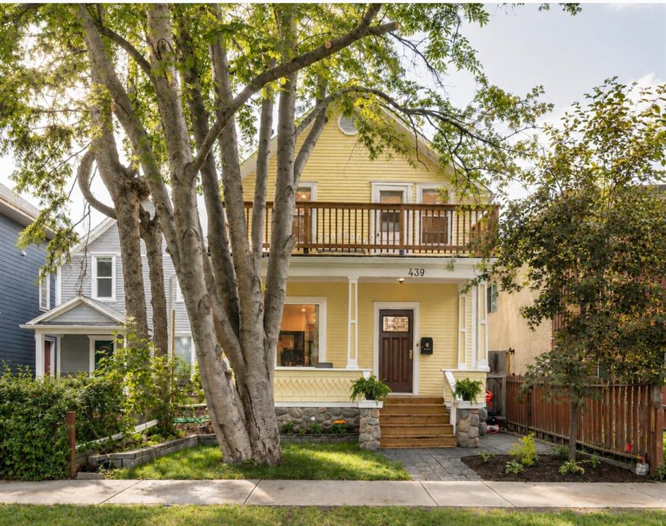 439 12 Street NW, Calgary, Alberta, T2N 1Y9