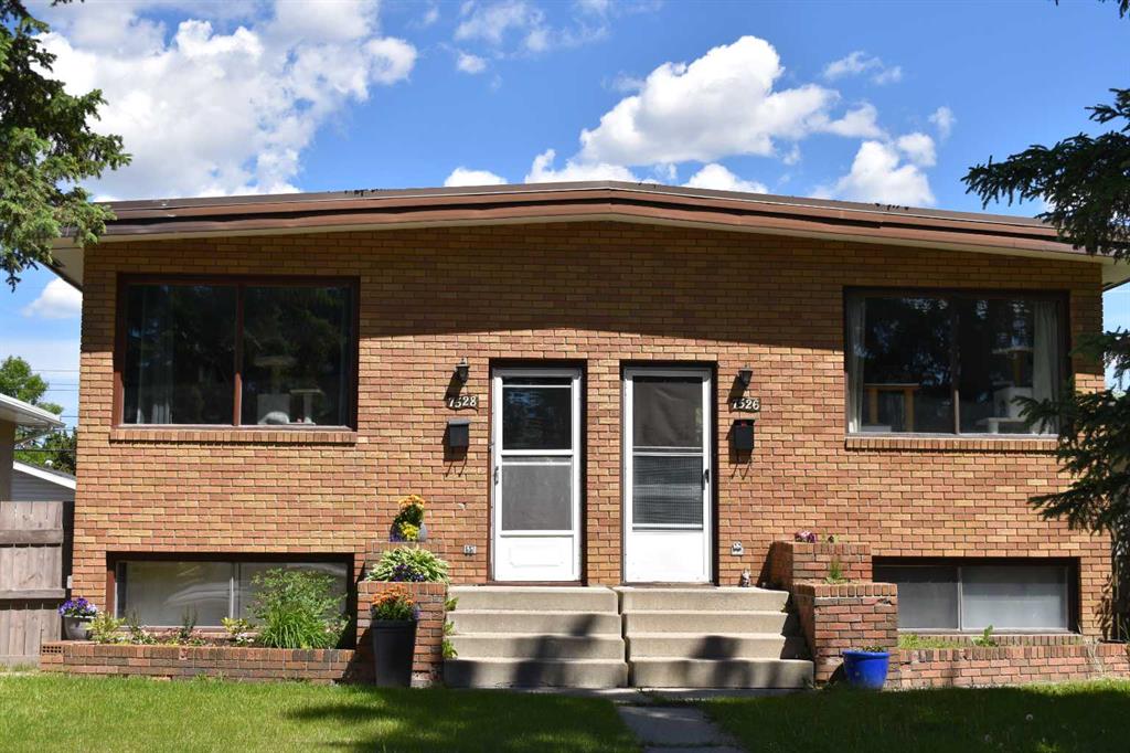 7528 and 7526 35 Avenue NW, Calgary, Alberta, T3B 1T5