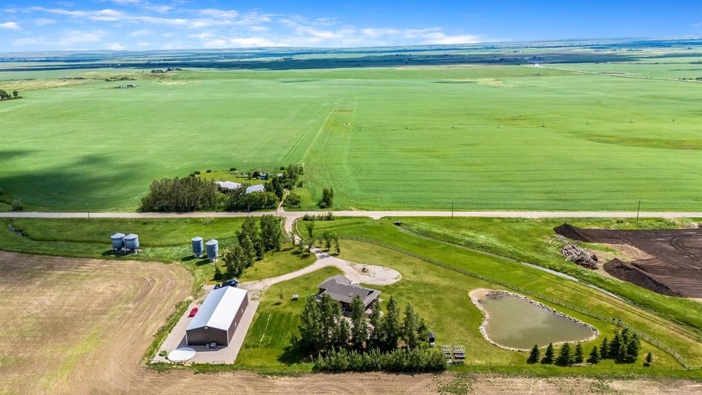 252042 Township Road 230, Rural Wheatland County, Alberta, T1P 0T2