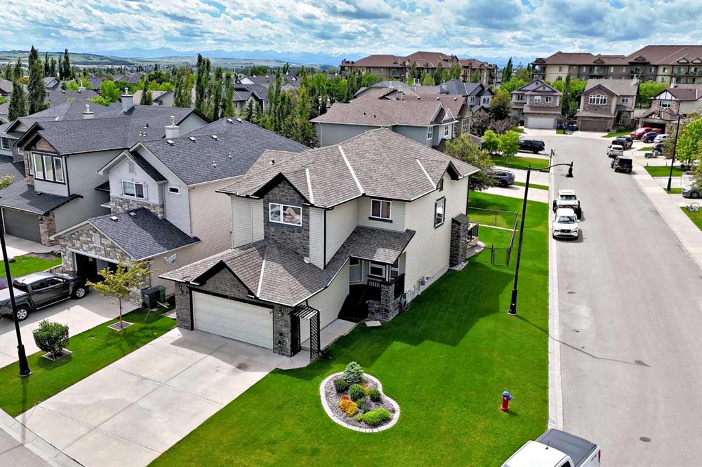 209 Crystal Green Point, Okotoks, Alberta, T1S 2K7