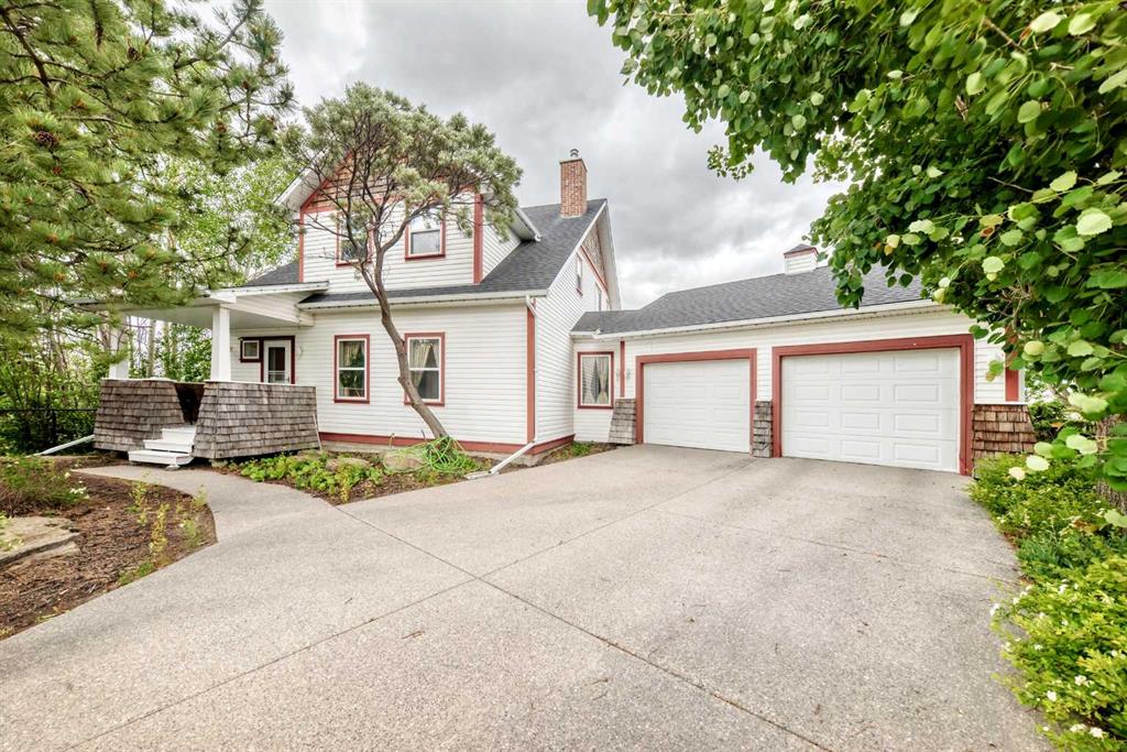 10 Hidden Creek View NW, Calgary, Alberta, T3A6C5