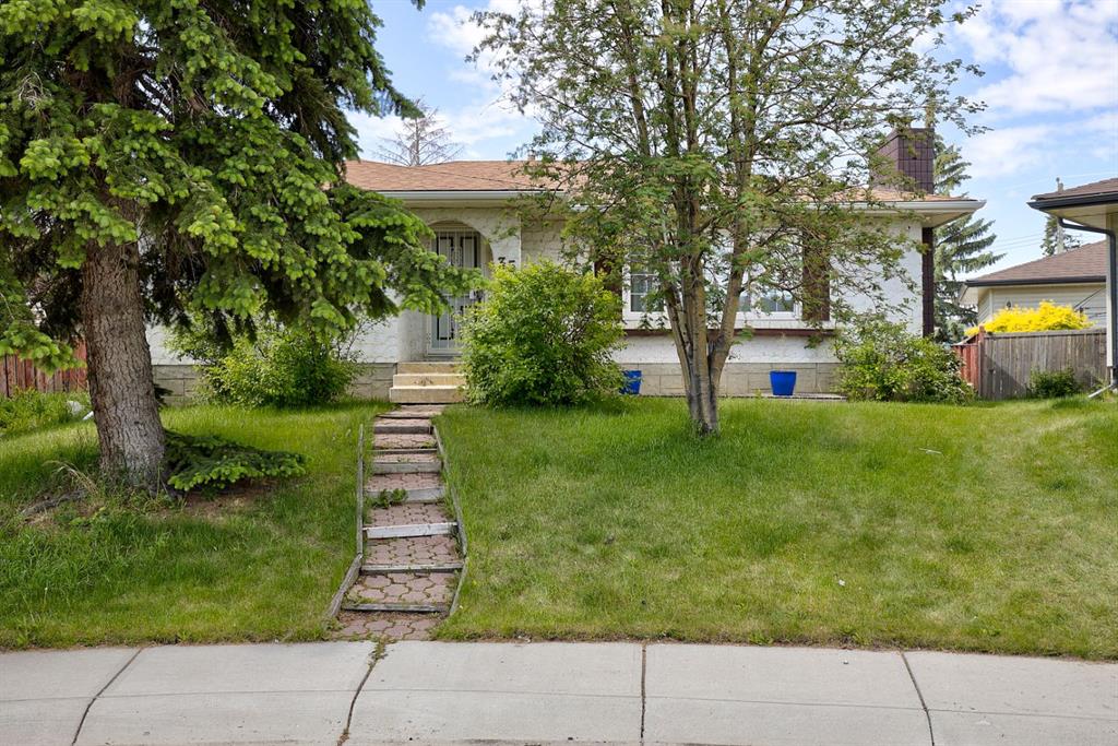 35 Penworth Place SE, Calgary, Alberta, T2A4G4
