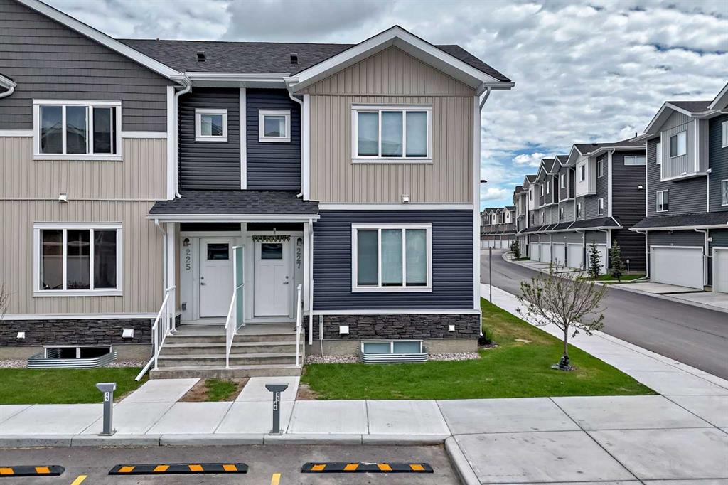#227 137 Red Embers Link NE, Calgary, Alberta, T3N 2G4