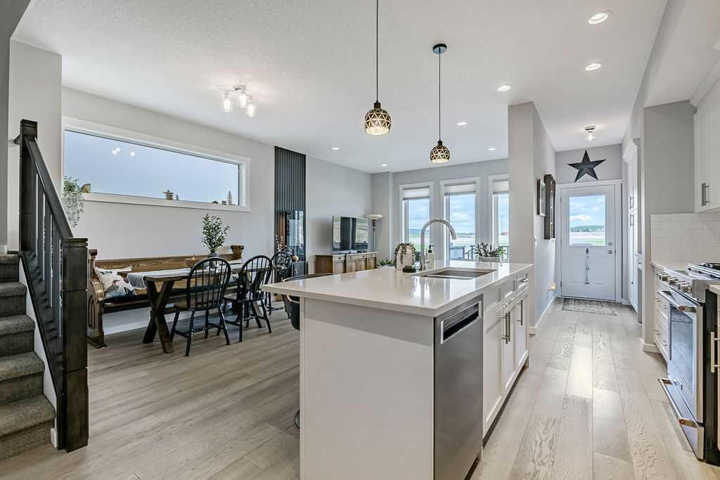 179 Heritage Heights, Cochrane, Alberta, T4C 2R5
