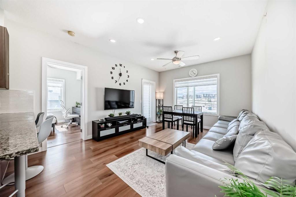 #313 20 sage hill Terrace NW, Calgary, Alberta, T3R 0W8